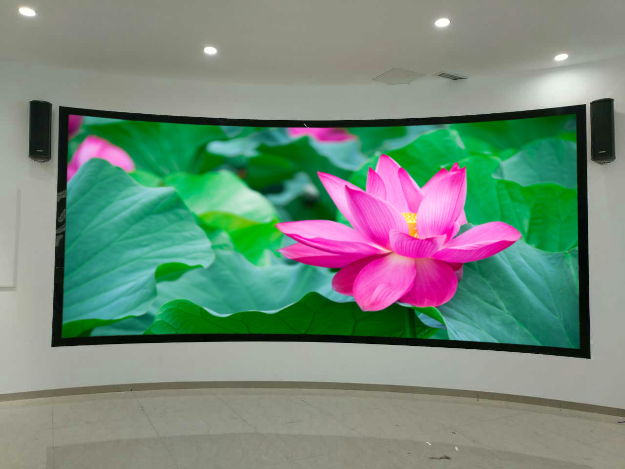 P2.97山東會議室項(xiàng)目.jpg